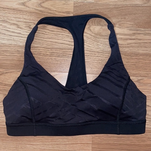 Black T-Back Lululemon Bra - Picture 1 of 4